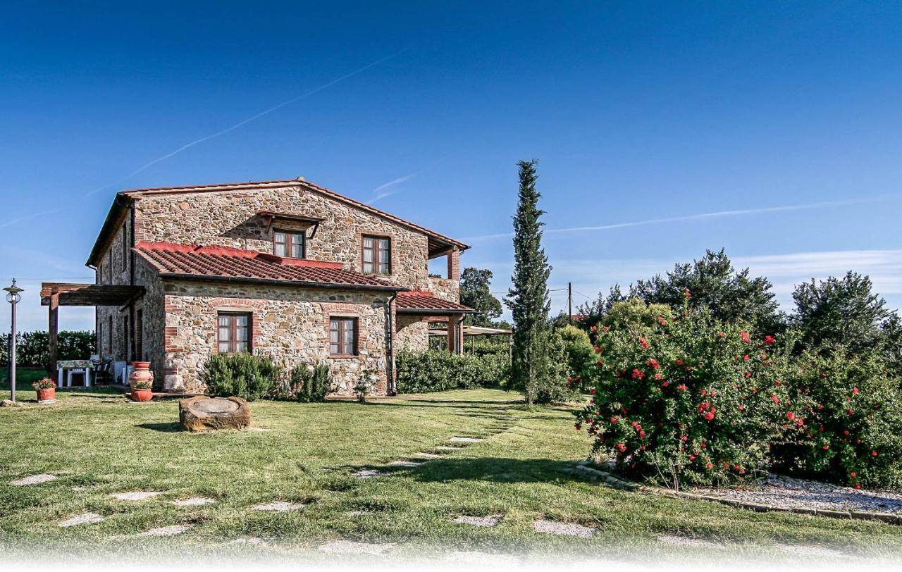 Agriturismo Borgo Campetroso スヴェレート エクステリア 写真