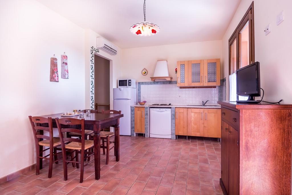 Agriturismo Borgo Campetroso スヴェレート エクステリア 写真